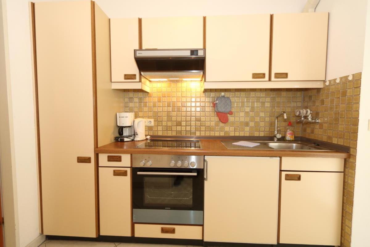 Appartement Schwalbe - Tripp à Westerland Extérieur photo
